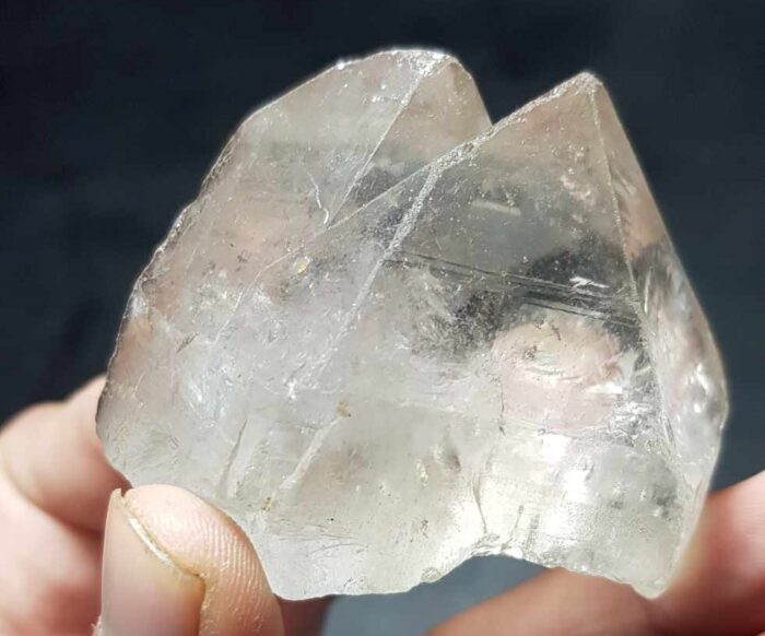 "High-Quality Quartz: 132g for Sale - Elevate Your Collection!"